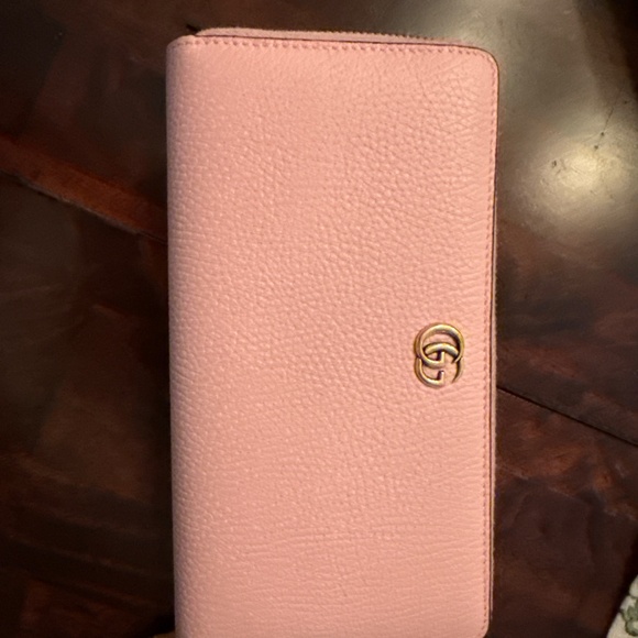 Gucci GG Marmont Zip-Around Wallet (pink) - Picture 3 of 3